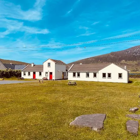 Keel Cottages *